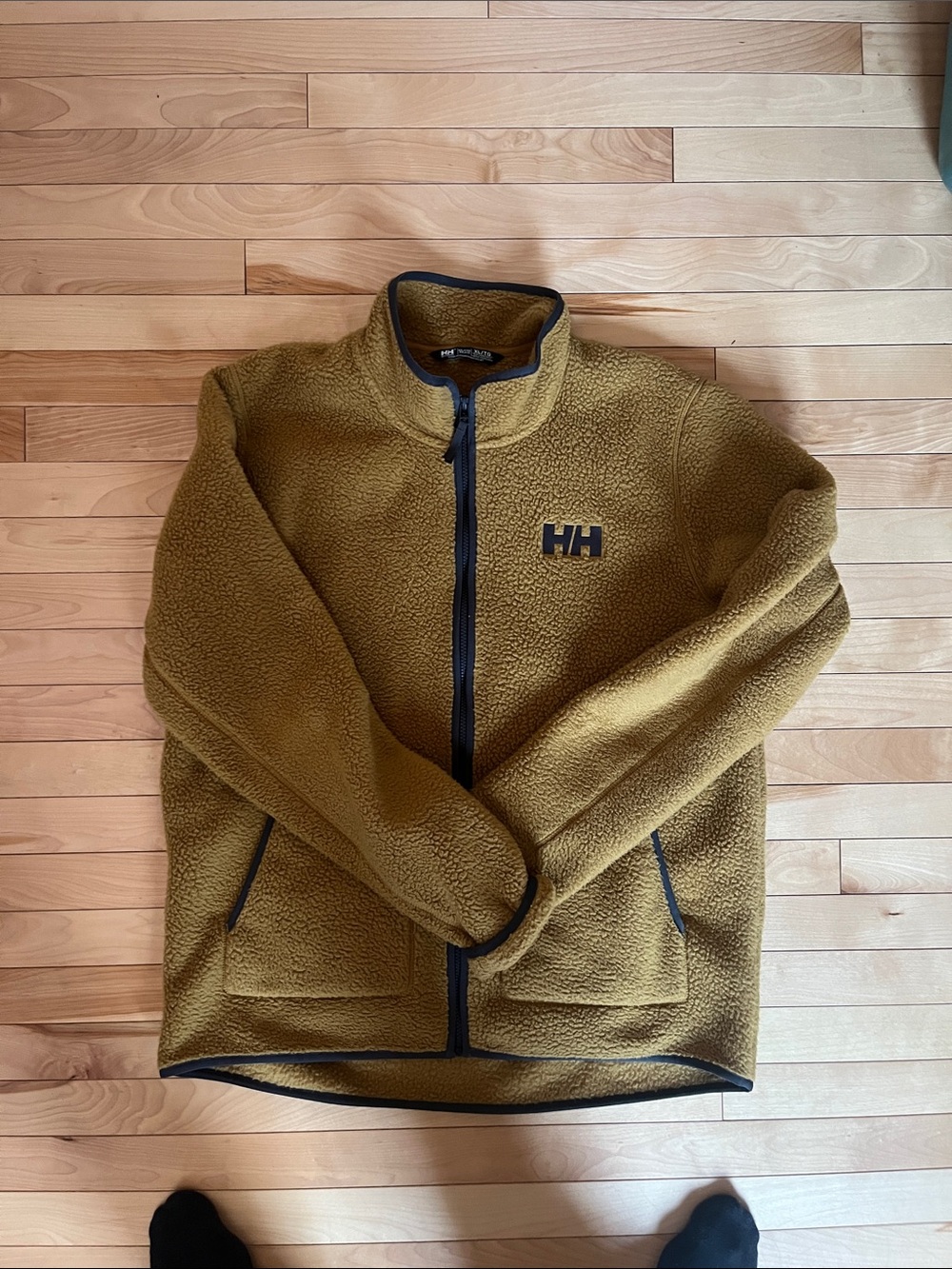 Helly Hansen Men’s Olive Zip-Up Sherpa Fleece Jacket